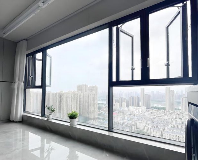 铝合金门窗在现代建筑中的独特魅力