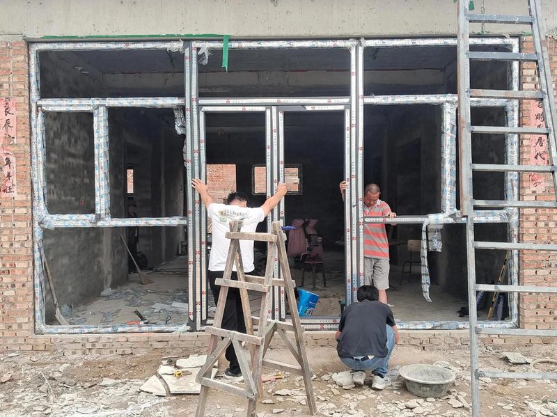 铝合金门窗在建筑行业中的革新与演变